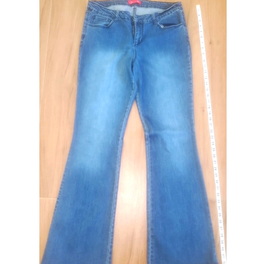 Forever 21 Straight Leg Jeans